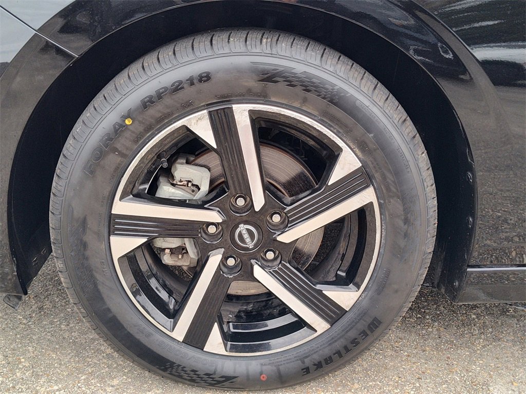 Used 2024 Nissan Sentra SV image 17