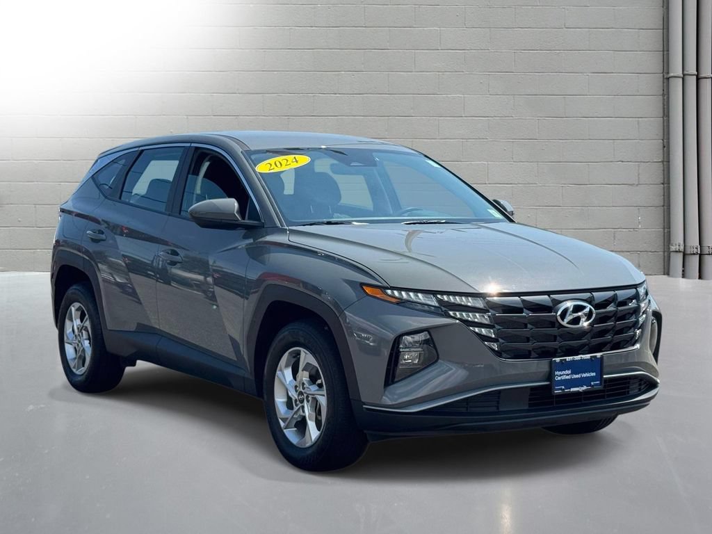 Used 2024 Hyundai Tucson SE AWD/4WD image 4