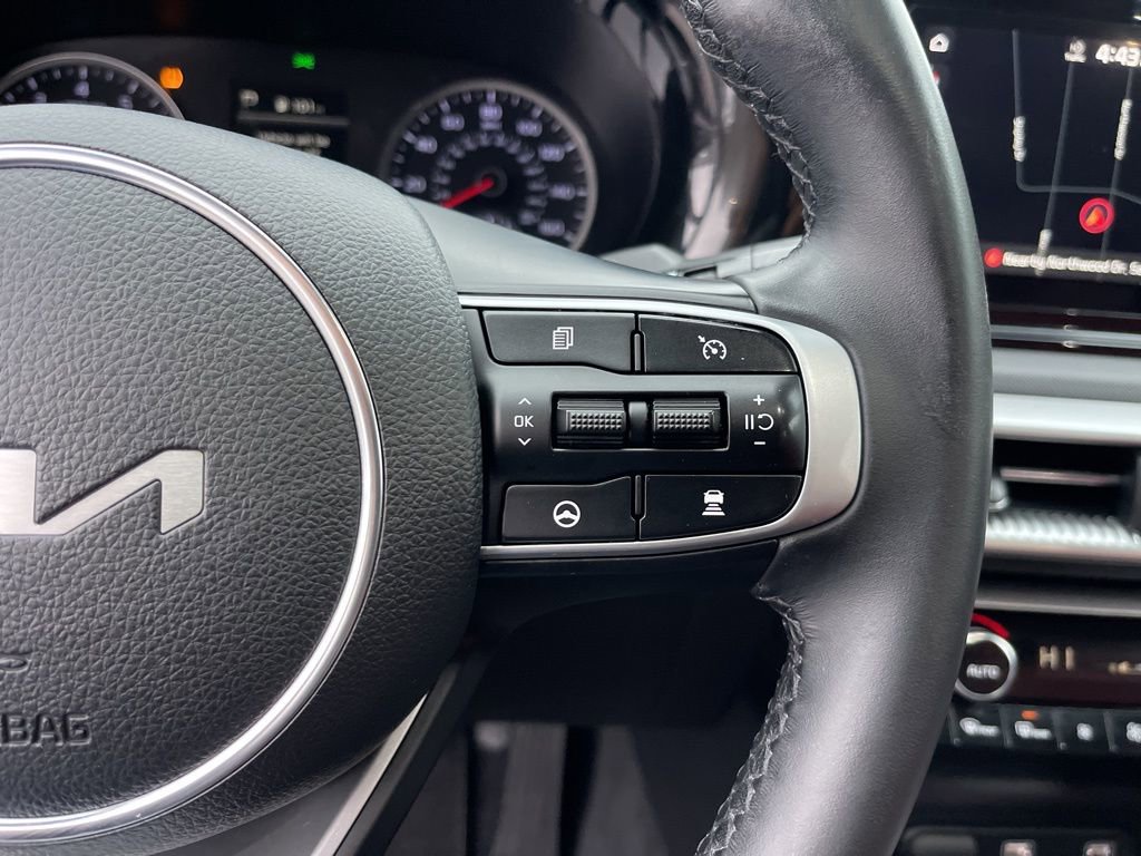 Used 2023 Kia K5 GT-Line image 17