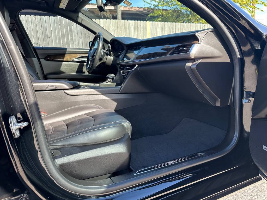 Used 2018 Cadillac CT6 Luxury AWD/4WD image 7