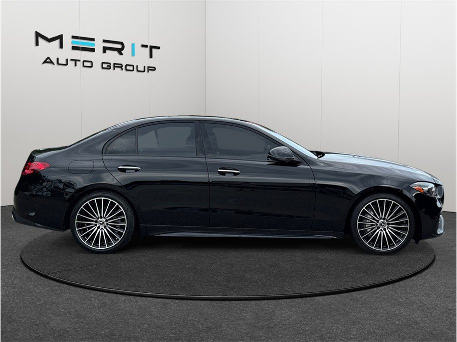 Used 2024 Mercedes-Benz C 300 Sedan image 10