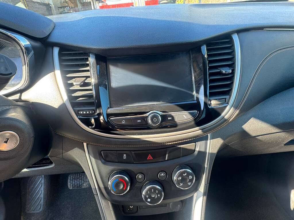 Used 2017 Chevrolet Trax LT image 15