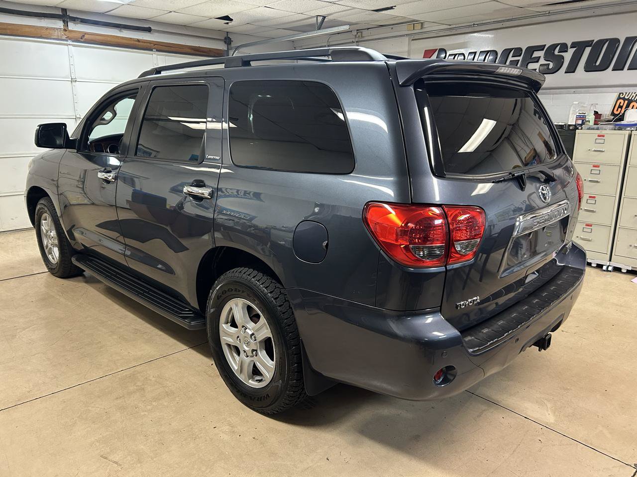 Used 2008 Toyota Sequoia Limited AWD/4WD image 56