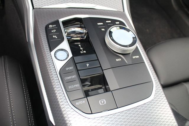 New 2026 BMW i4 xDrive40i w/ Premium Package image 14