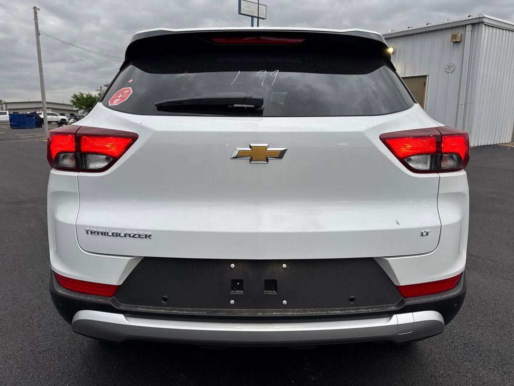 New 2026 Chevrolet TrailBlazer LT w/ LT Cold Weather Package FWD image 5