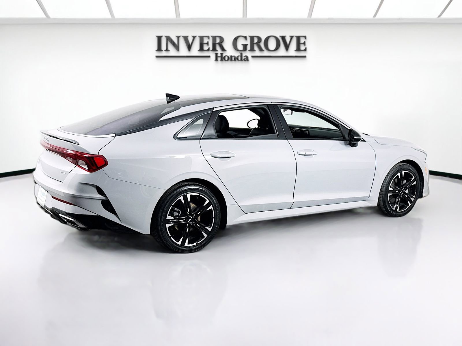 Used 2024 Kia K5 GT-Line AWD/4WD image 5