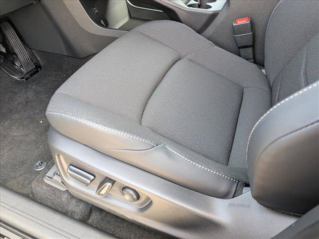 New 2026 Toyota C-HR AWD/4WD image 4