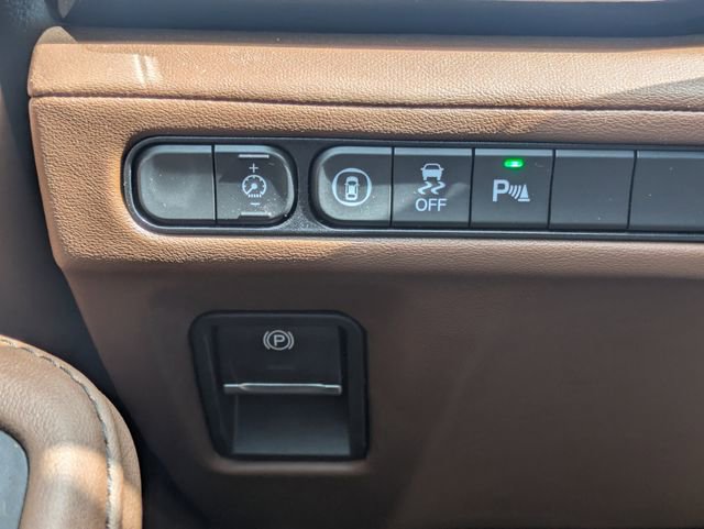 Used 2023 Acura MDX SH-AWD w/ Technology Package image 32