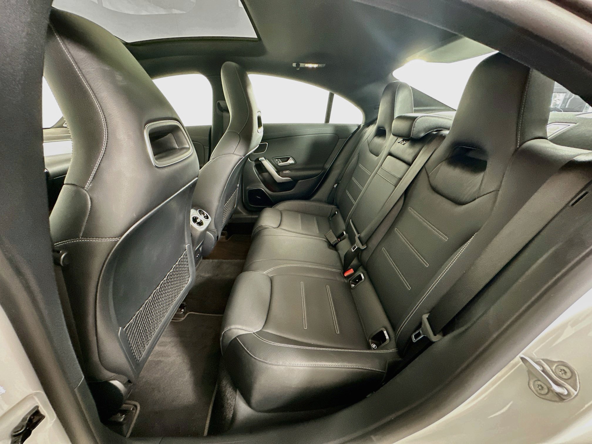Used 2021 Mercedes-Benz CLA 250 4MATIC image 28