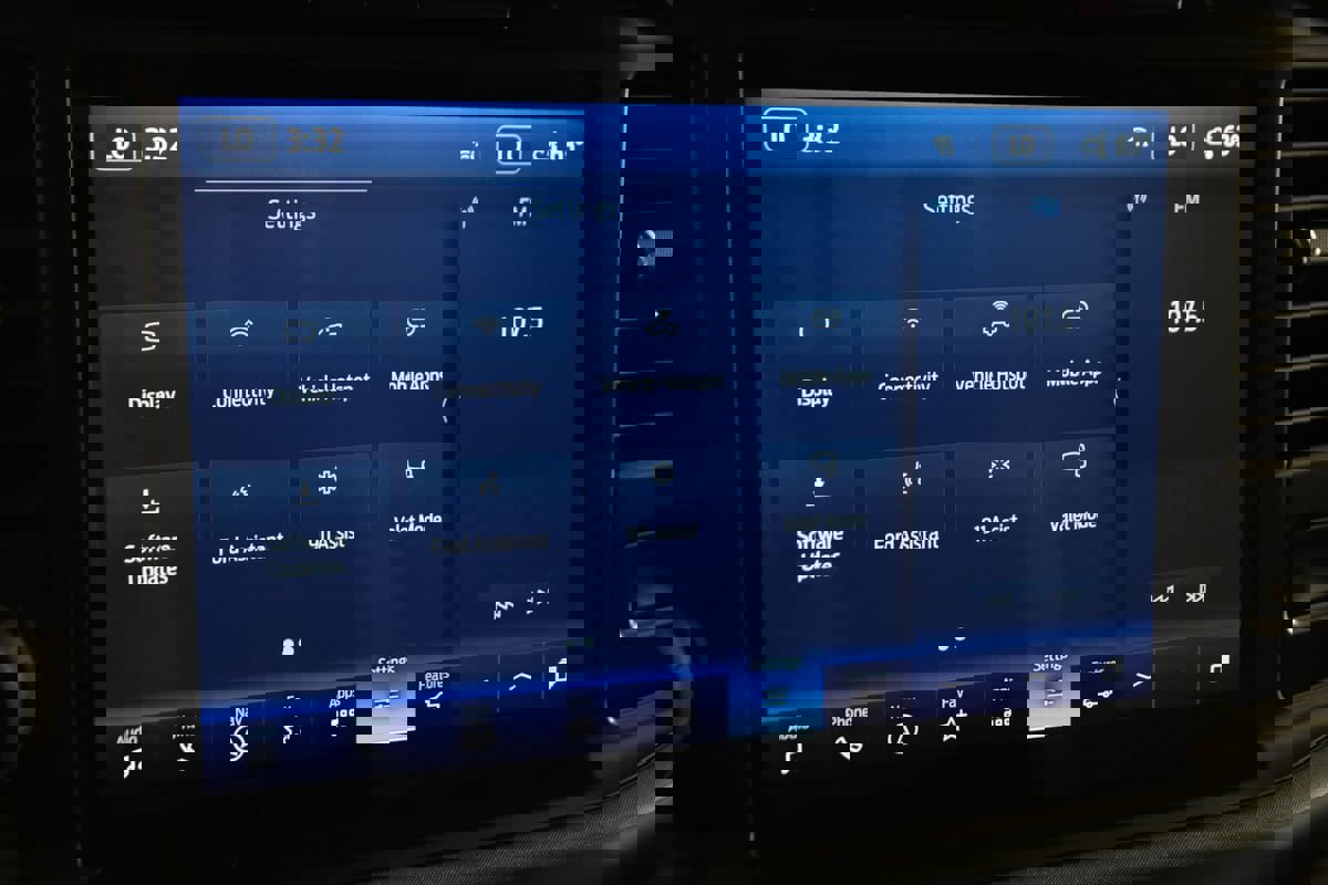 Used 2023 Ford F150 Limited image 45