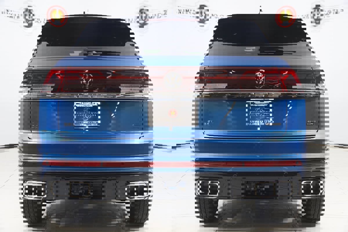 Used 2024 Volkswagen Atlas Cross Sport SEL R-Line image 52