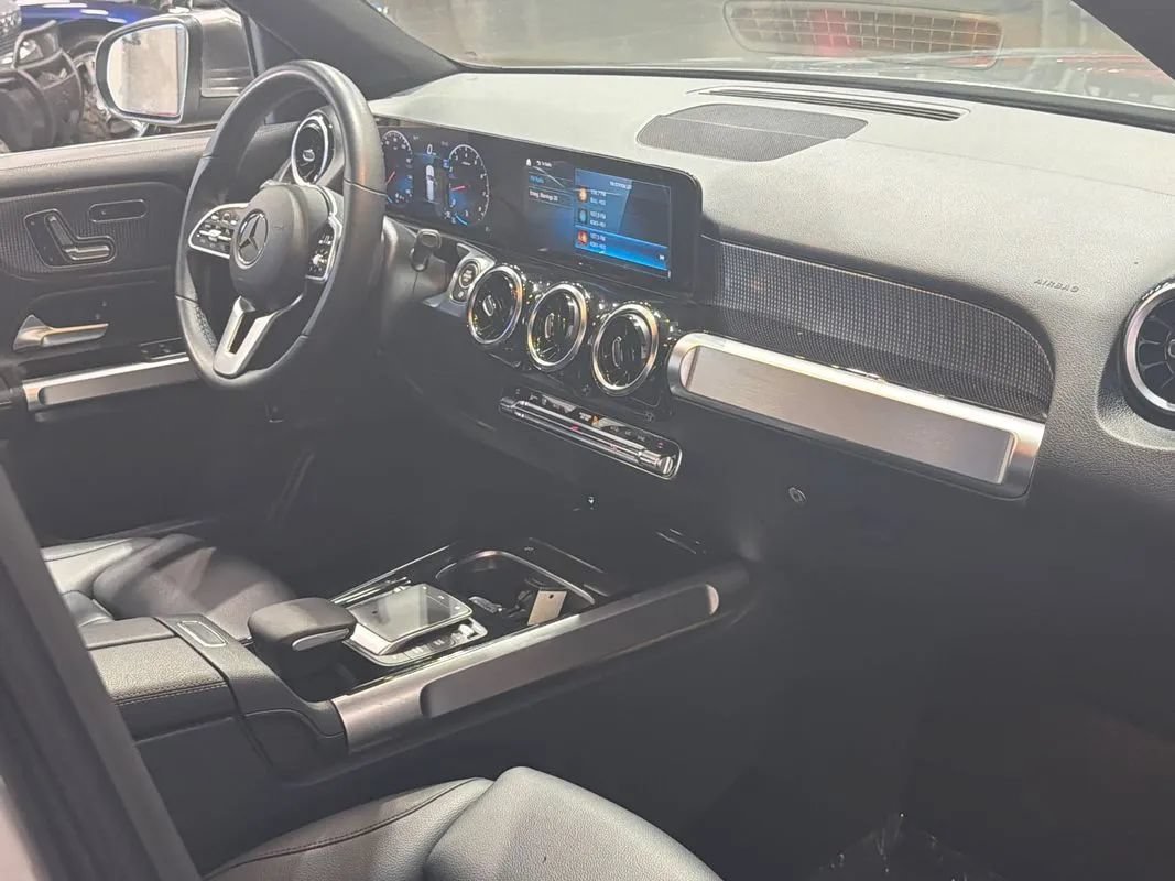 Used 2022 Mercedes-Benz GLB 250 4MATIC image 78