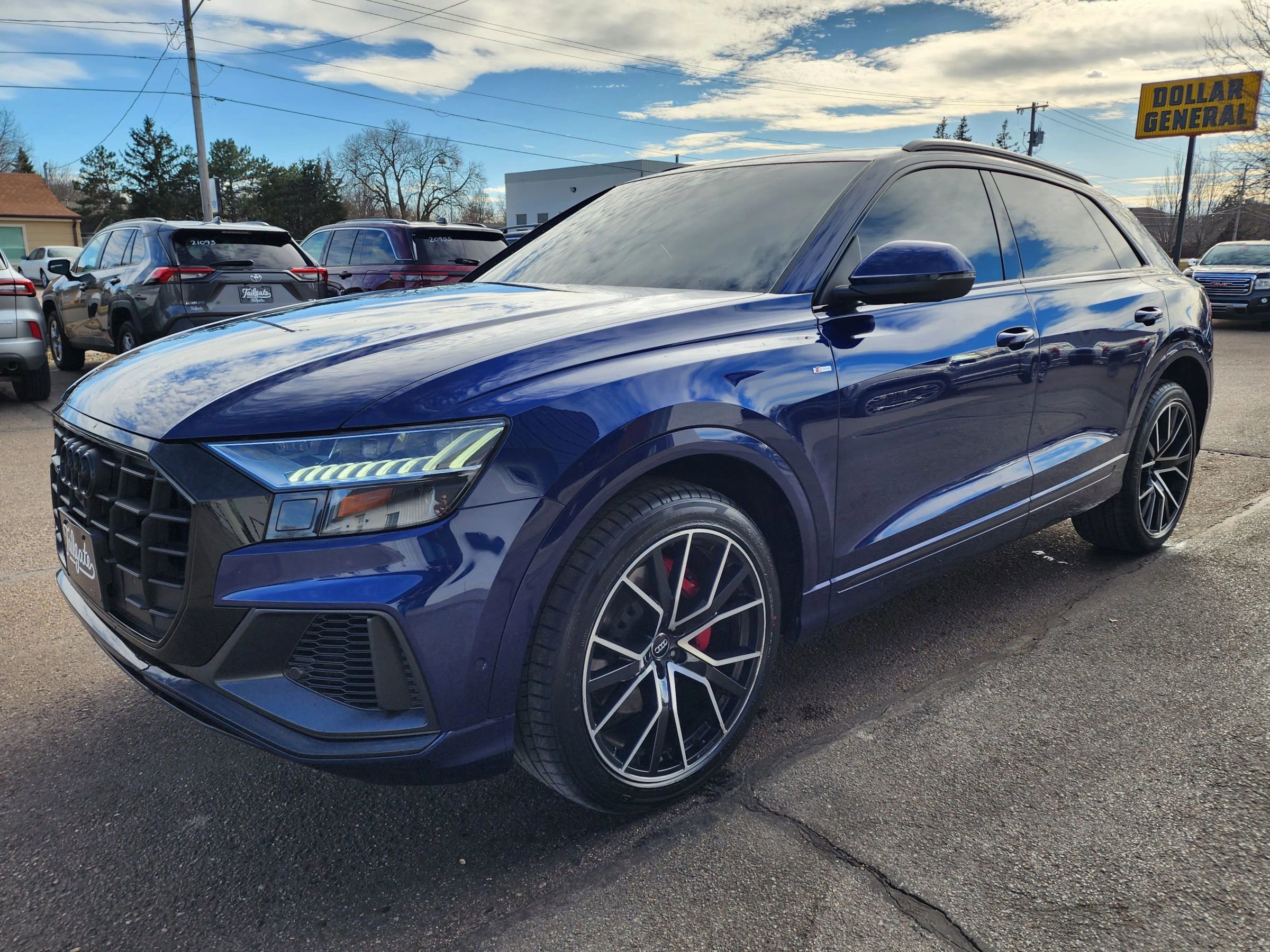 Used 2020 Audi Q8 Premium Plus w/ Premium Plus Package image 4