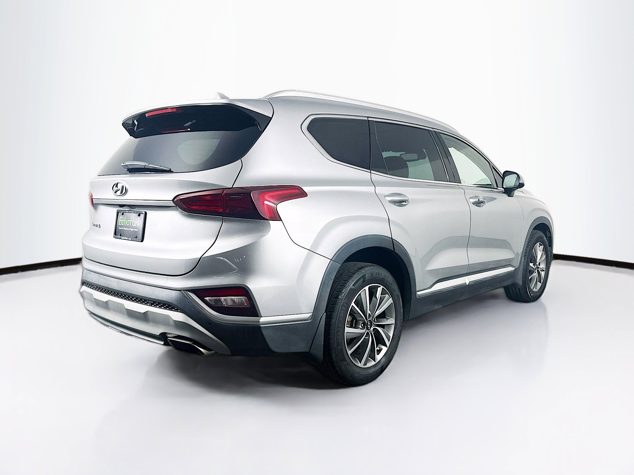 Used 2020 Hyundai Santa Fe SEL w/ Convenience Package FWD image 9