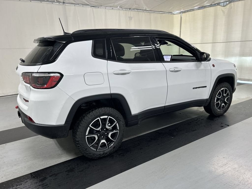 New 2026 Jeep Compass Trailhawk w/ Sun, Sound & Navigation Group AWD/4WD image 2