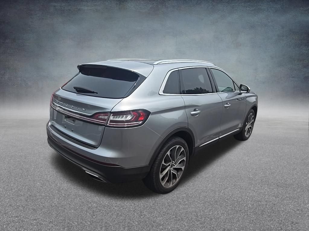 Used 2021 Lincoln Nautilus Reserve AWD/4WD image 10