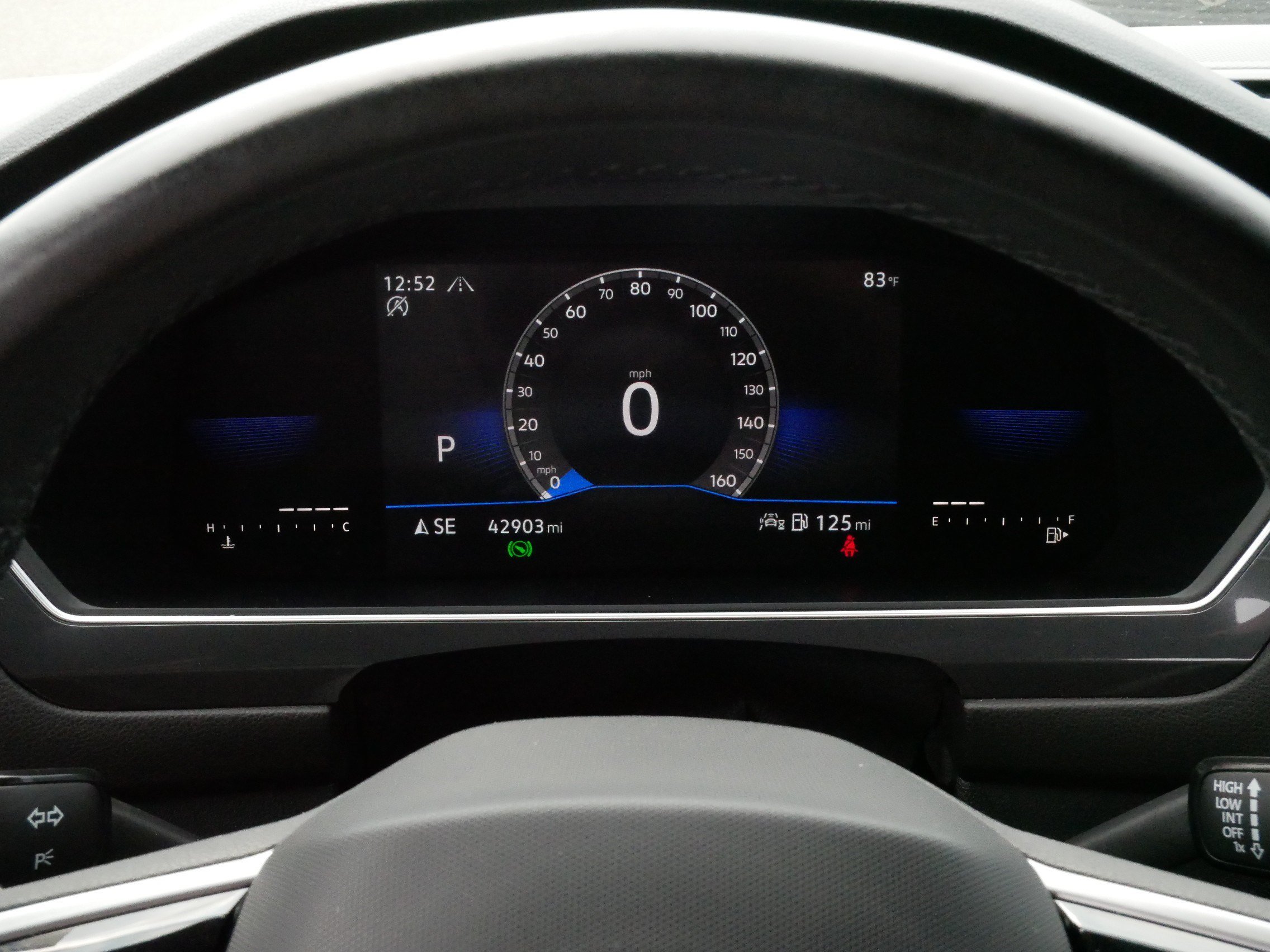 Certified 2023 Volkswagen Tiguan SE R-Line AWD/4WD image 21