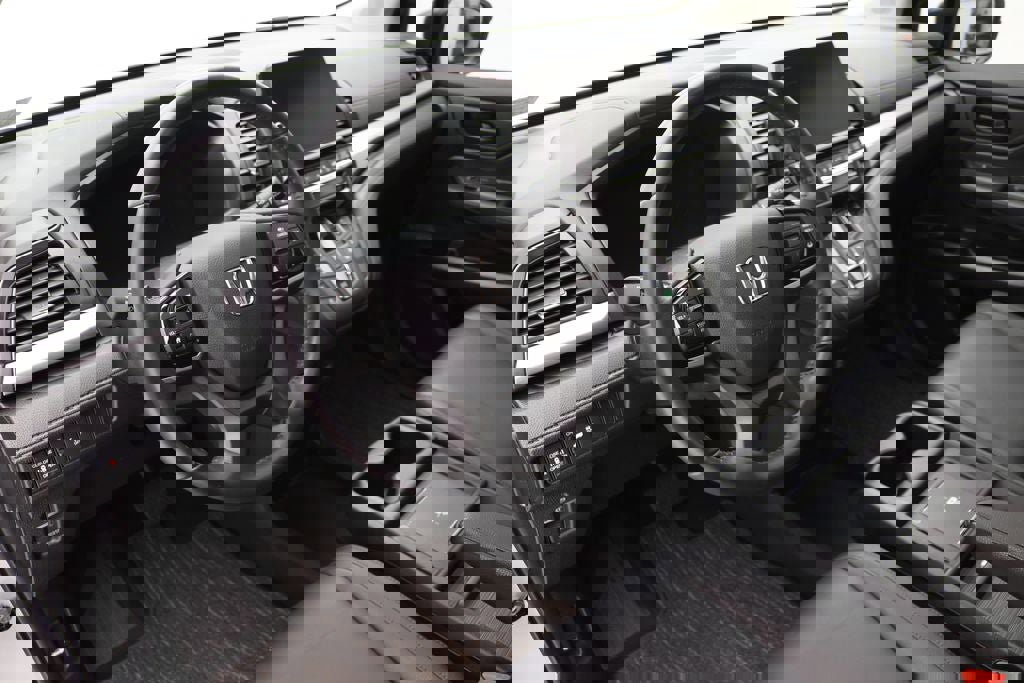 Used 2025 Honda Odyssey EX-L image 14