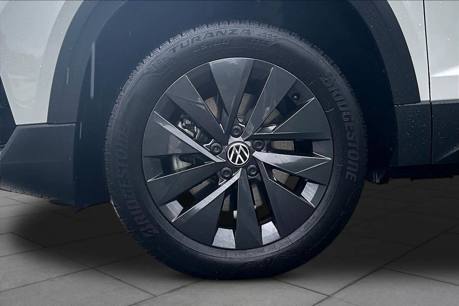 Used 2023 Volkswagen Taos S FWD image 10