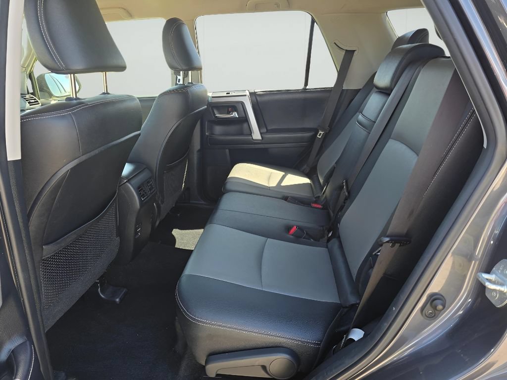 Used 2018 Toyota 4Runner SR5 Premium AWD/4WD image 11