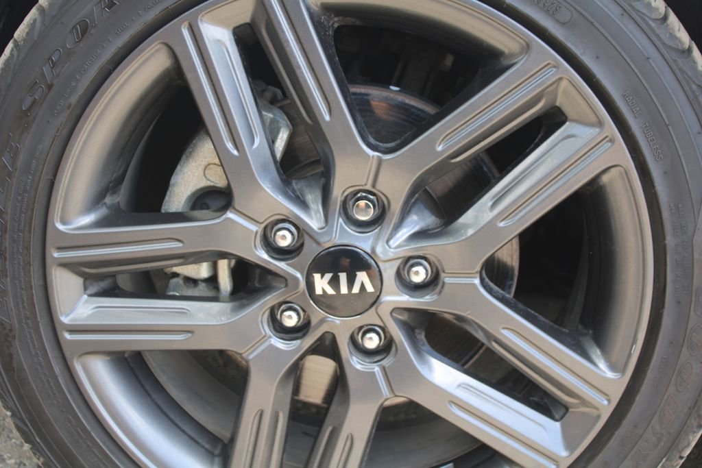 Used 2020 Kia Forte GT-Line FWD image 17
