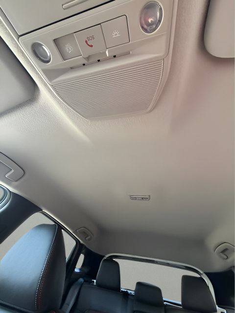 New 2026 Nissan Kicks SR FWD image 40