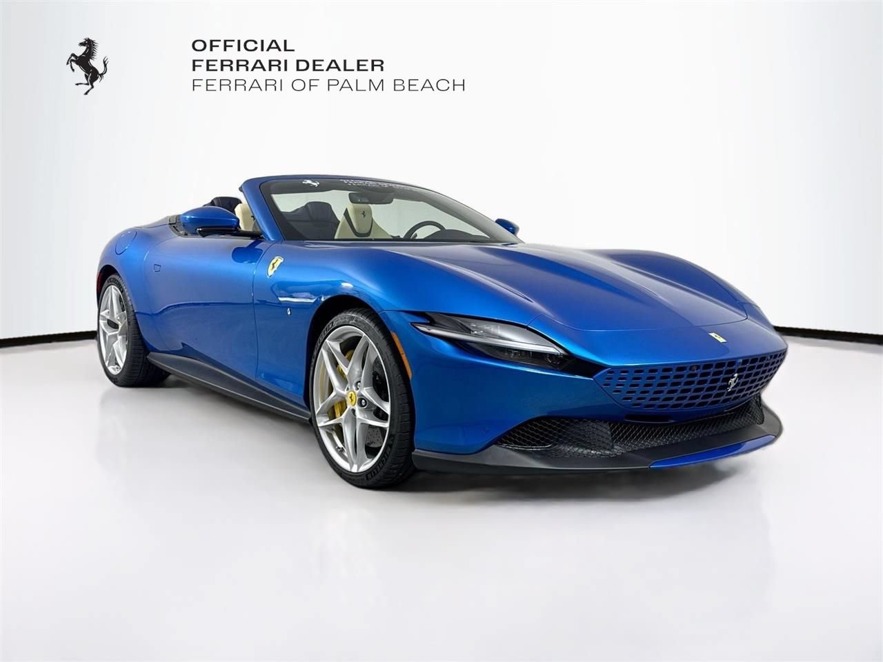 Certified 2025 Ferrari Roma Spider RWD image 1