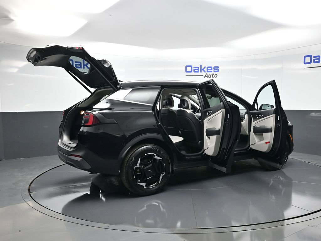 Certified 2026 Kia Sportage EX image 55