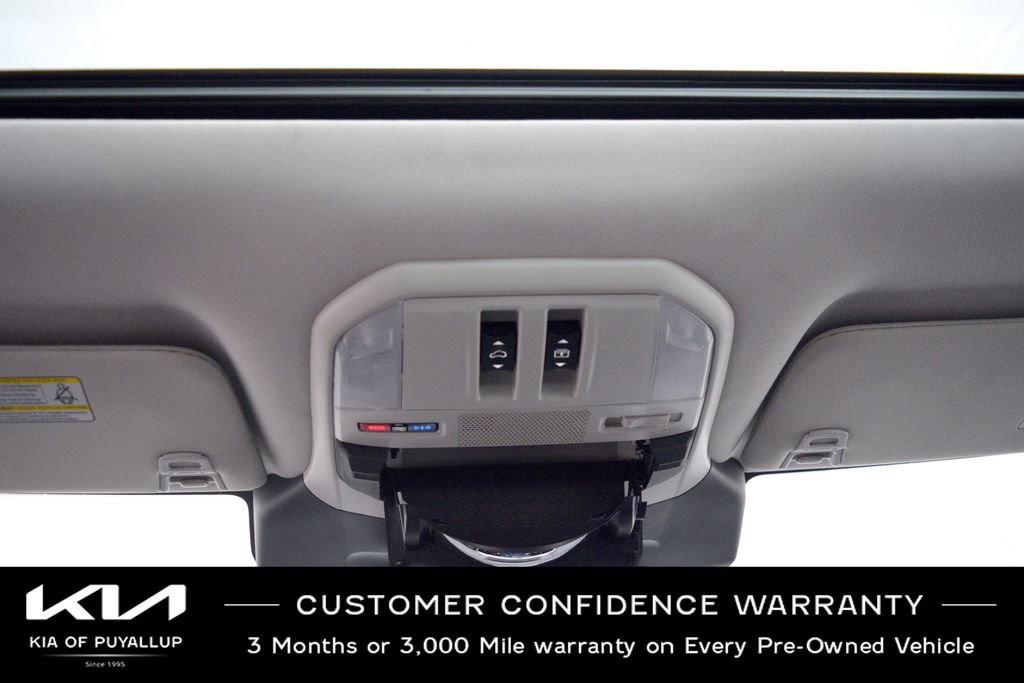 Used 2023 Subaru Ascent Limited w/ Technology Package image 25