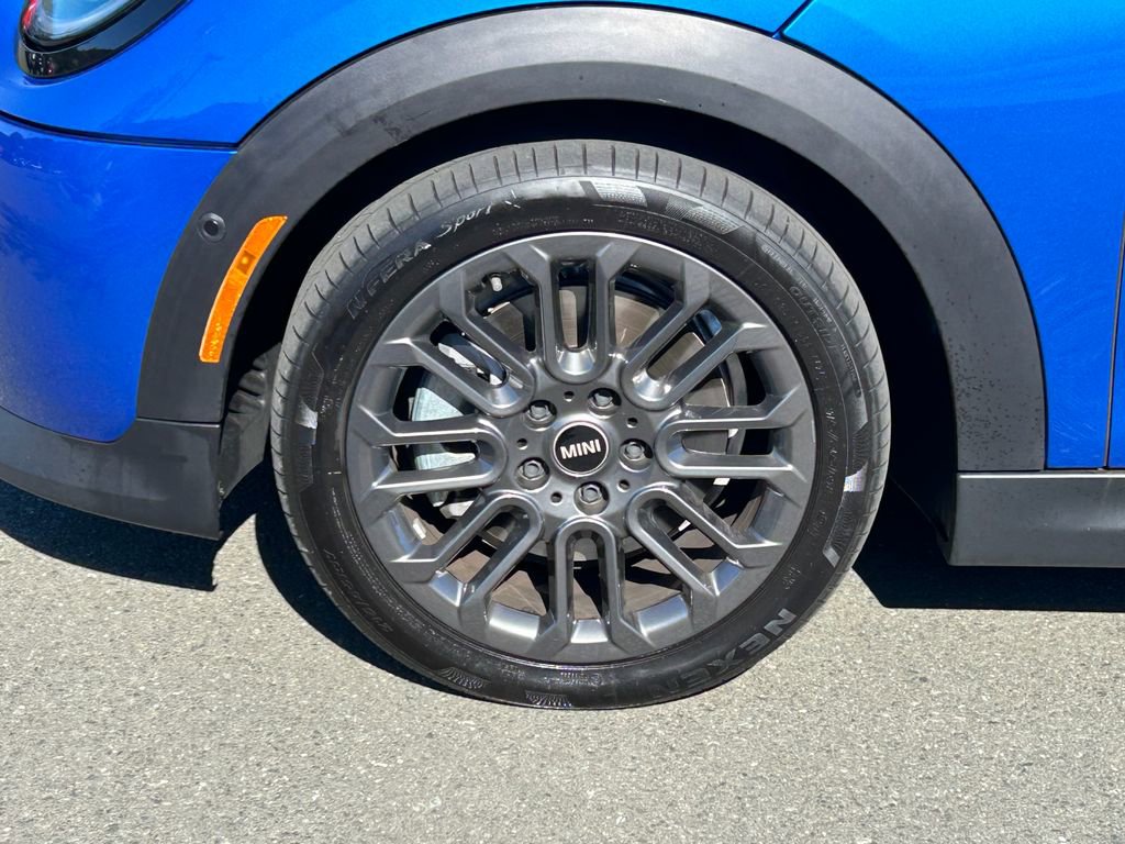 Used 2025 MINI Cooper S FWD image 9