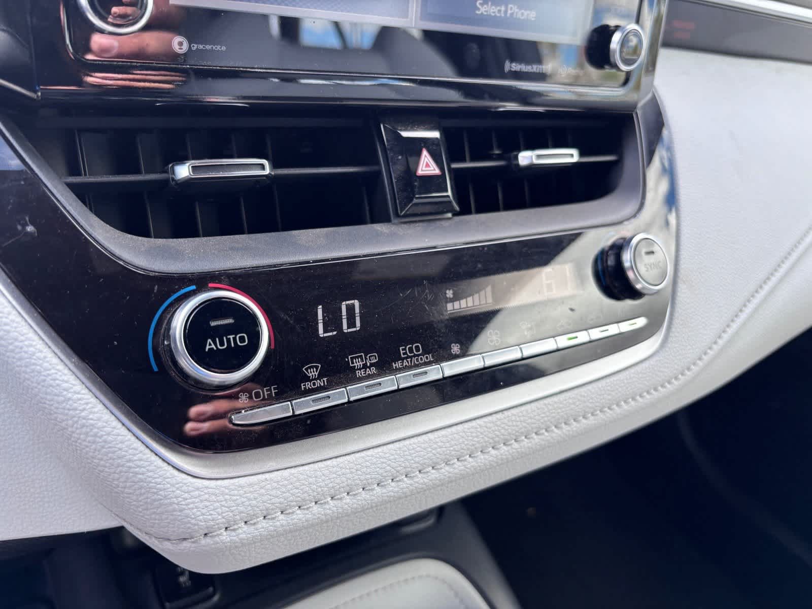 Used 2019 Toyota Corolla XSE w/ Carpet Mat Package FWD image 19