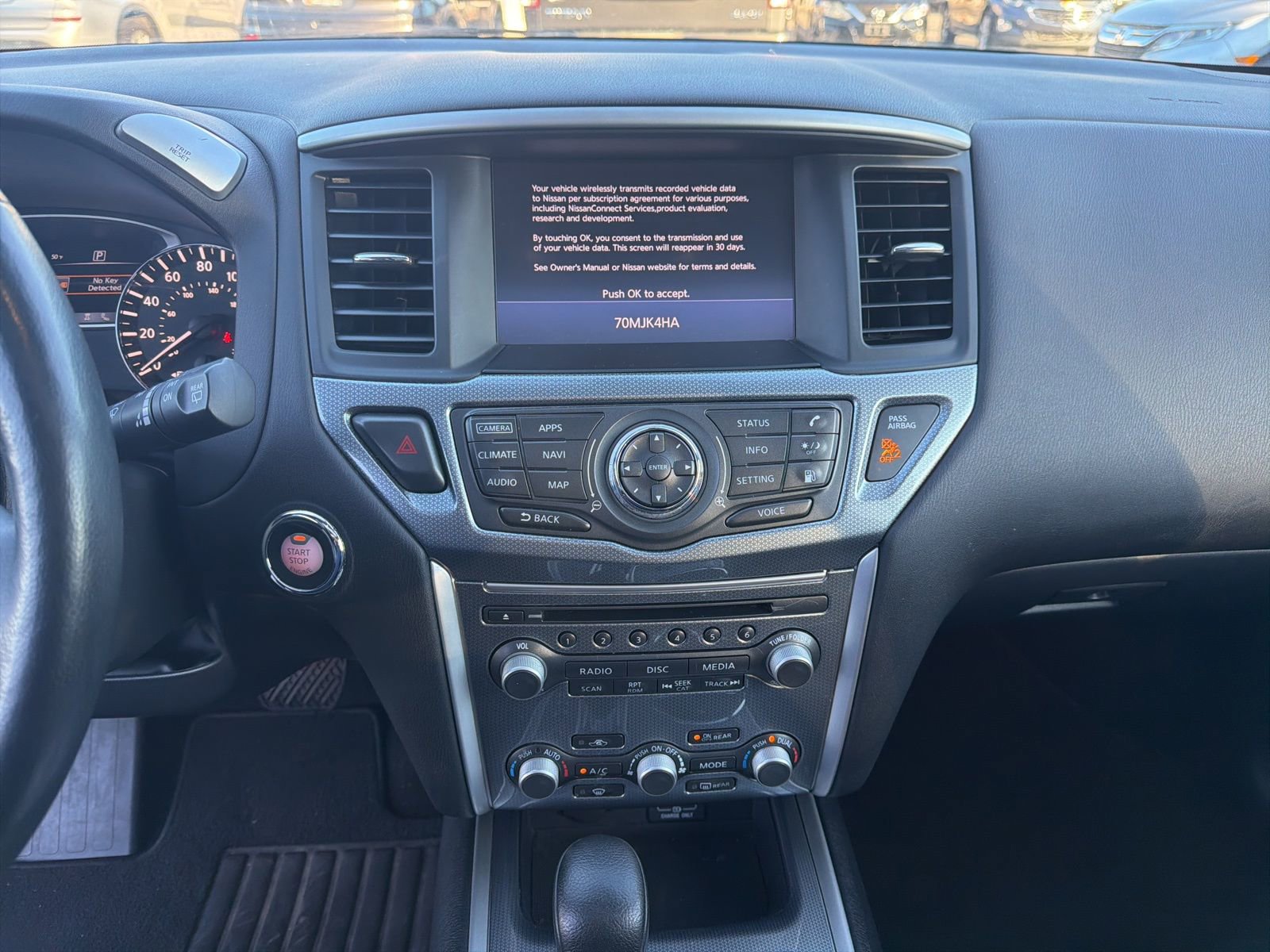 Used 2018 Nissan Pathfinder SL w/ SL Premium Package image 11