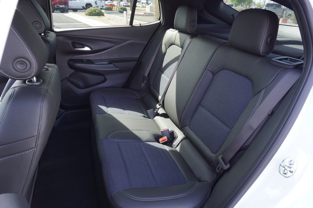 New 2026 Buick Envista Preferred image 9