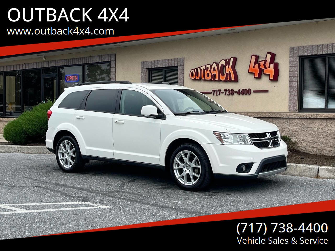 Used 2013 Dodge Journey SXT w/ Flexible Seating Group image 1