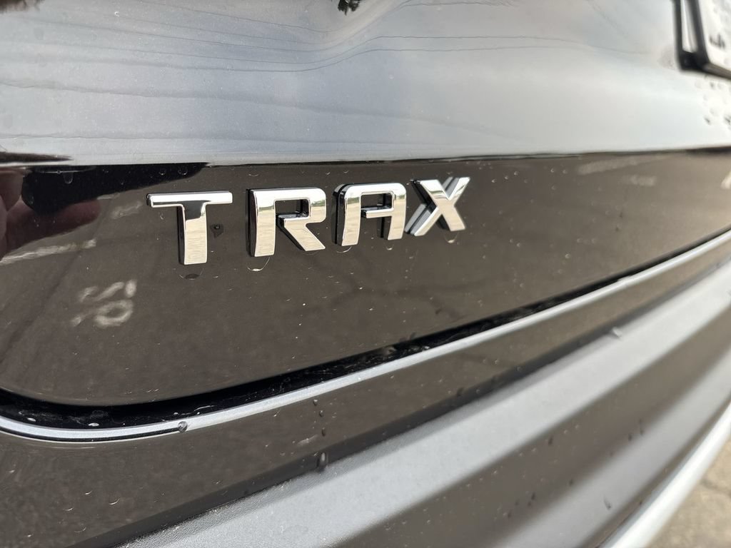 New 2026 Chevrolet Trax LT w/ Driver Confidence Package FWD image 31