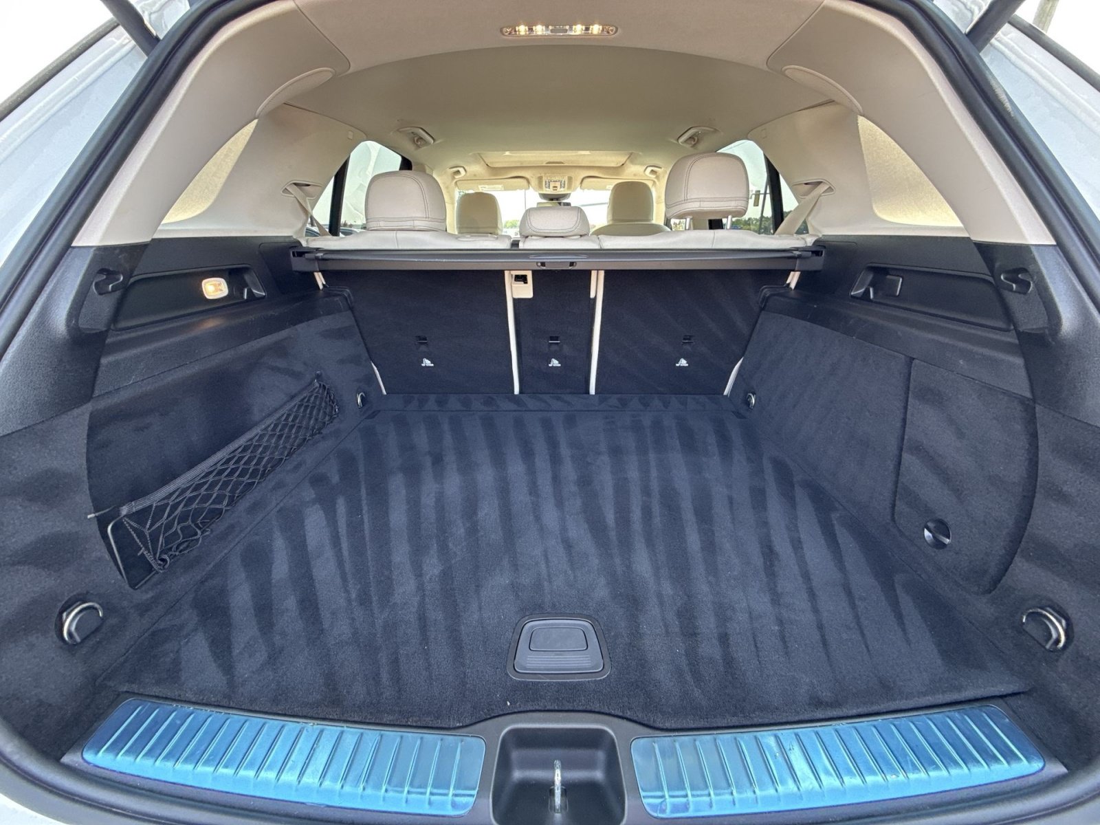 Used 2021 Mercedes-Benz GLE 350 4MATIC image 25