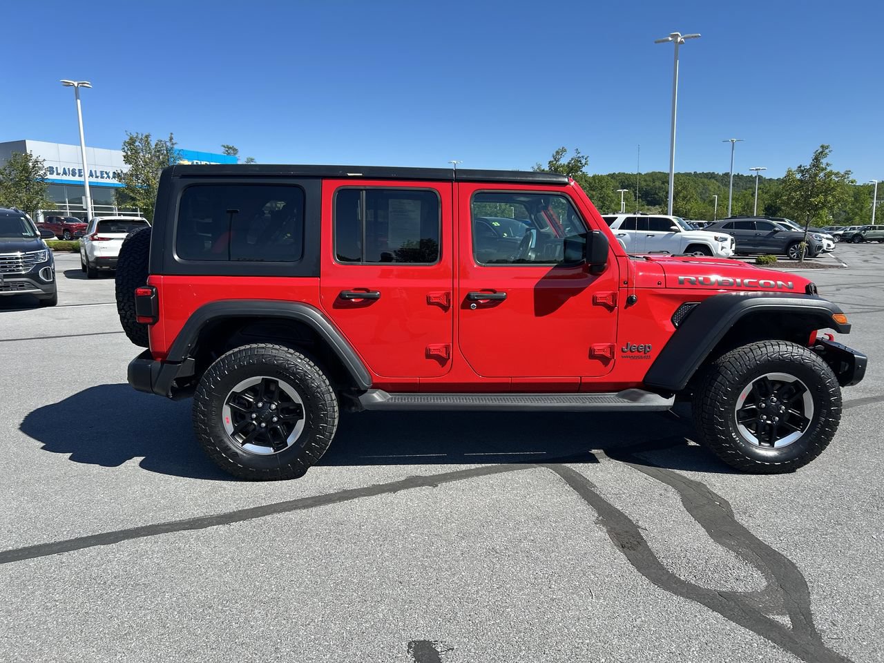 Used 2018 Jeep Wrangler Unlimited Rubicon AWD/4WD image 8