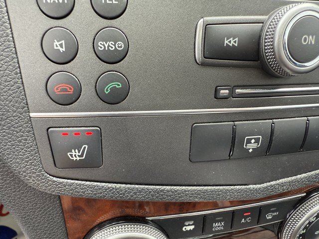 Used 2011 Mercedes-Benz C 300 4MATIC Sedan image 22