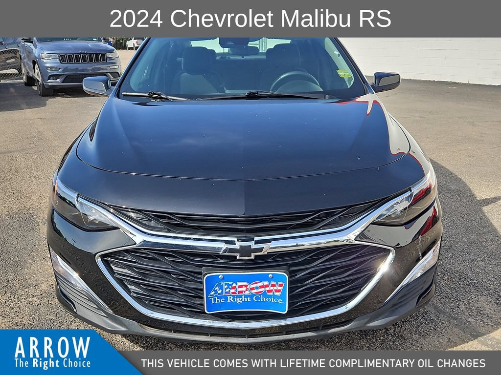 Used 2024 Chevrolet Malibu RS FWD image 3