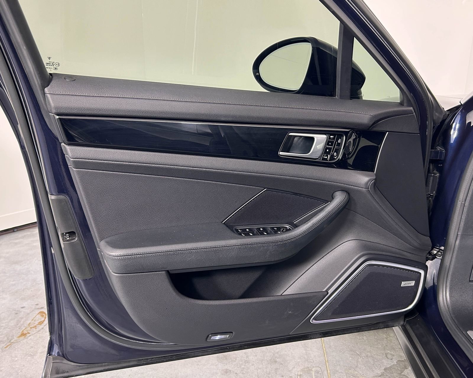 Certified 2021 Porsche Panamera 4 image 14