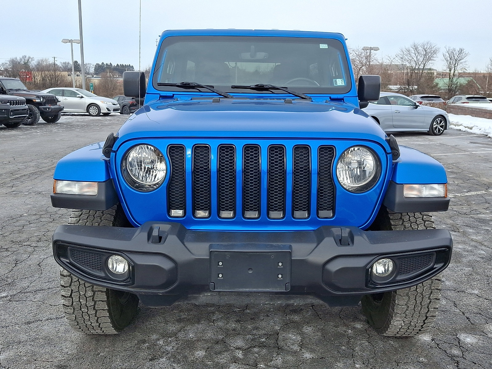 Used 2021 Jeep Wrangler Unlimited Sahara image 2