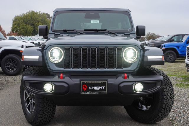 New 2026 Jeep Wrangler Unlimited Rubicon w/ Technology Group image 3