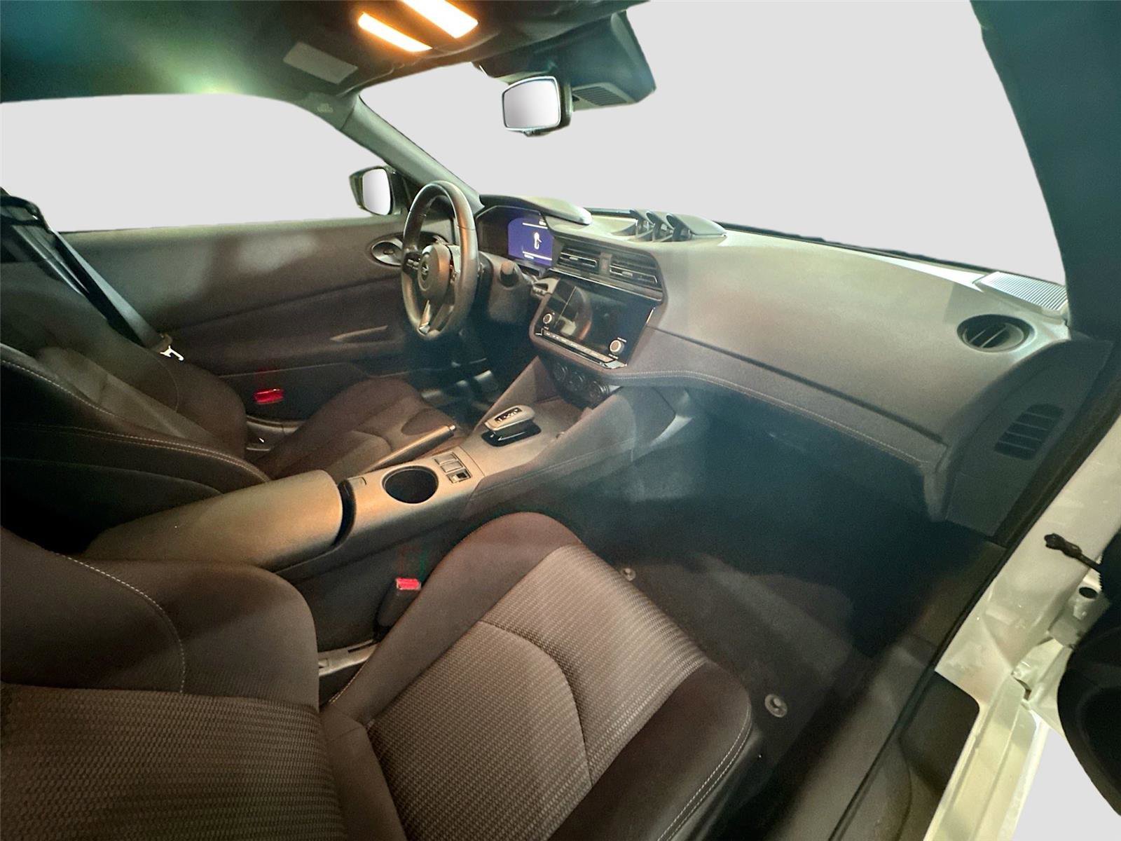 Used 2025 Nissan Z Sport w/ Floor Mat Package RWD image 13