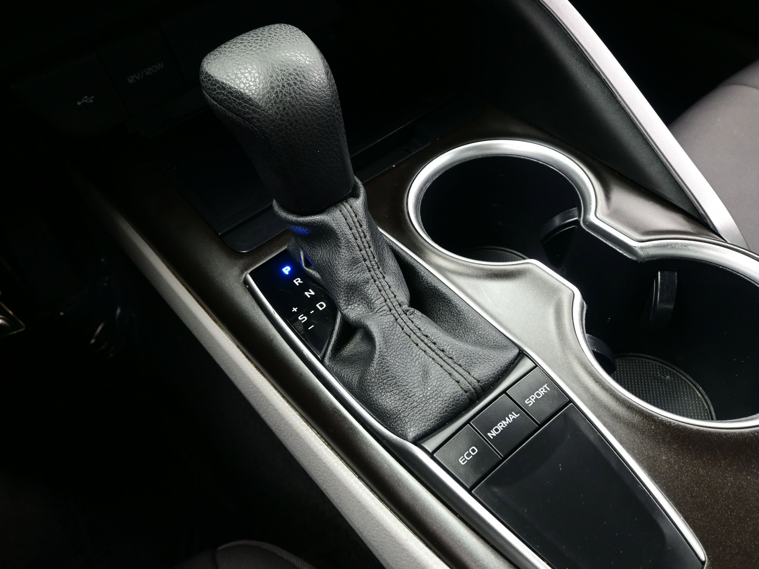 Used 2024 Toyota Camry LE image 21