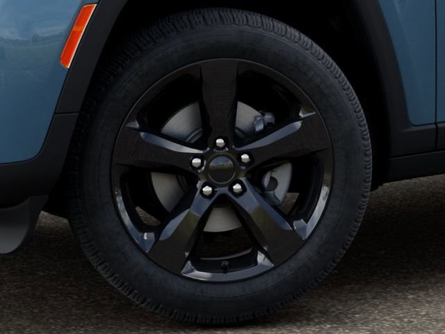 New 2026 Jeep Grand Cherokee Limited w/ Limited Altitude Package image 8