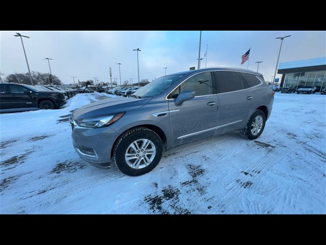 Certified 2020 Buick Enclave Essence image 4