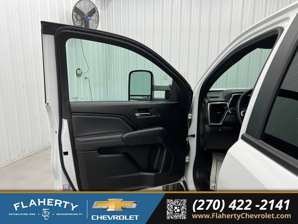 Used 2024 GMC Canyon Elevation AWD/4WD image 7