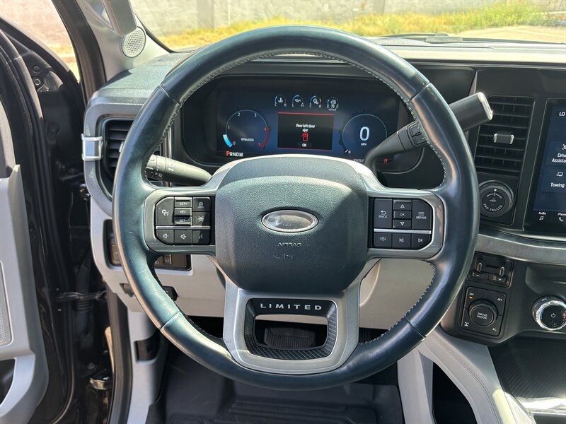 Used 2023 Ford F350 Limited w/ FX4 Off-Road Package AWD/4WD image 18