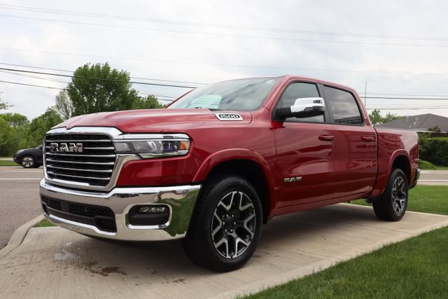 Used 2026 RAM 1500 Laramie AWD/4WD image 8