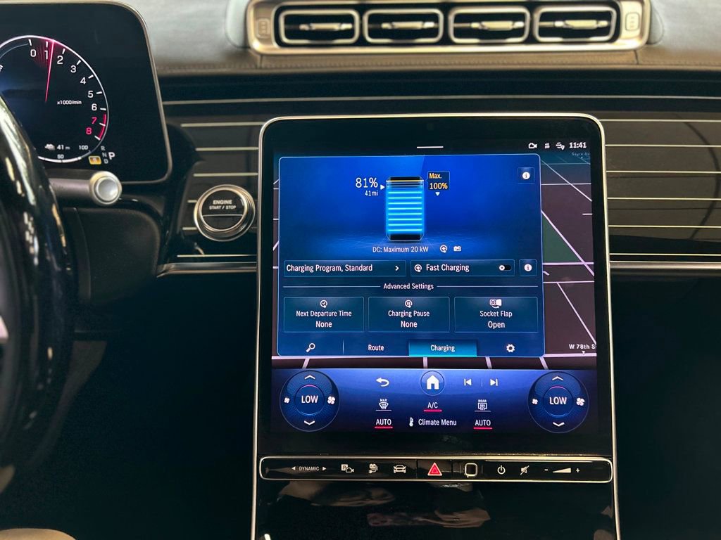 Used 2023 Mercedes-Benz S 580e 4MATIC Sedan w/ Warmth & Comfort Package image 40